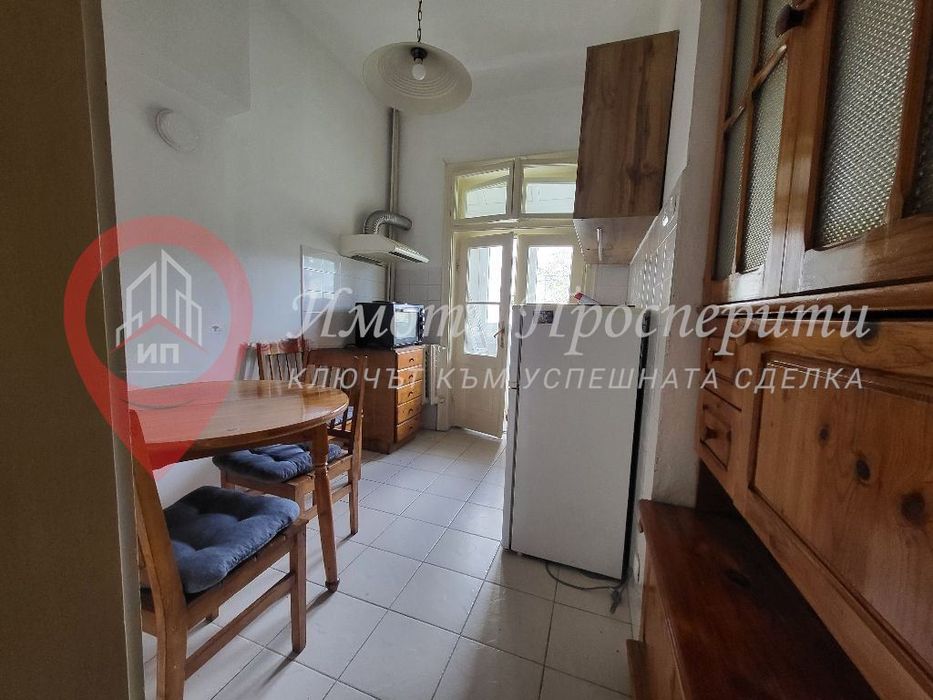 Дава се под наем Двустаен апартамент в София, Център - 50 кв.м за 640 € - Снимка #3