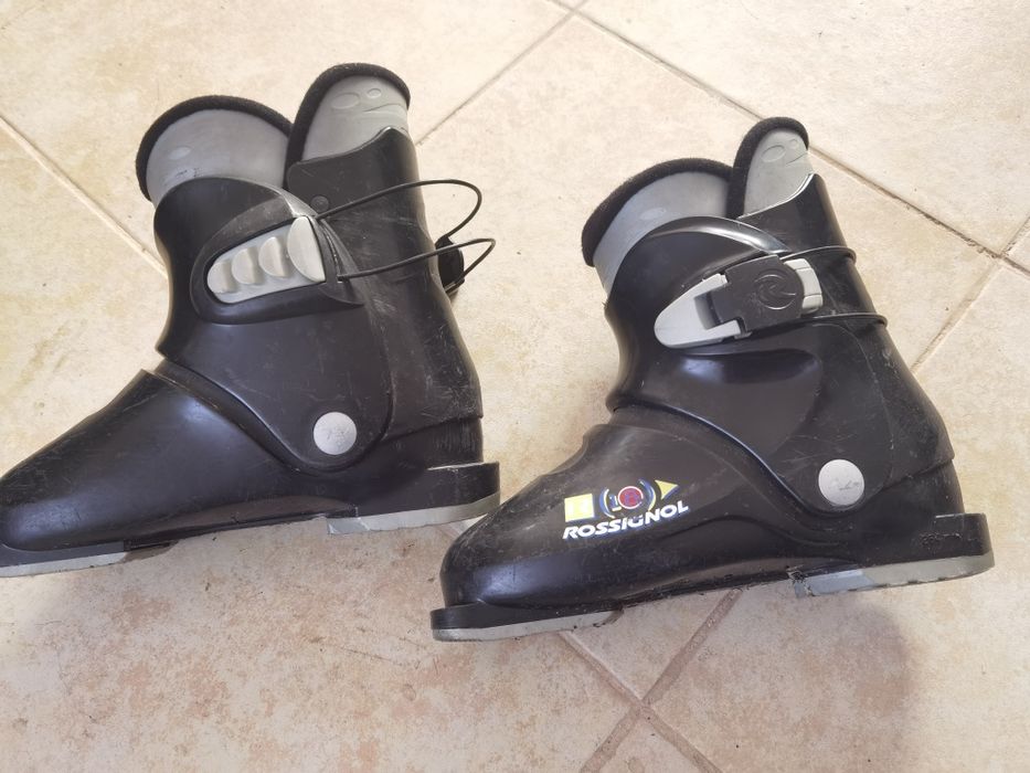 Детски ски Rossignol, ски обувки и щеки