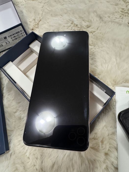 Motorola G32 / 90Hz / Dolby atmos