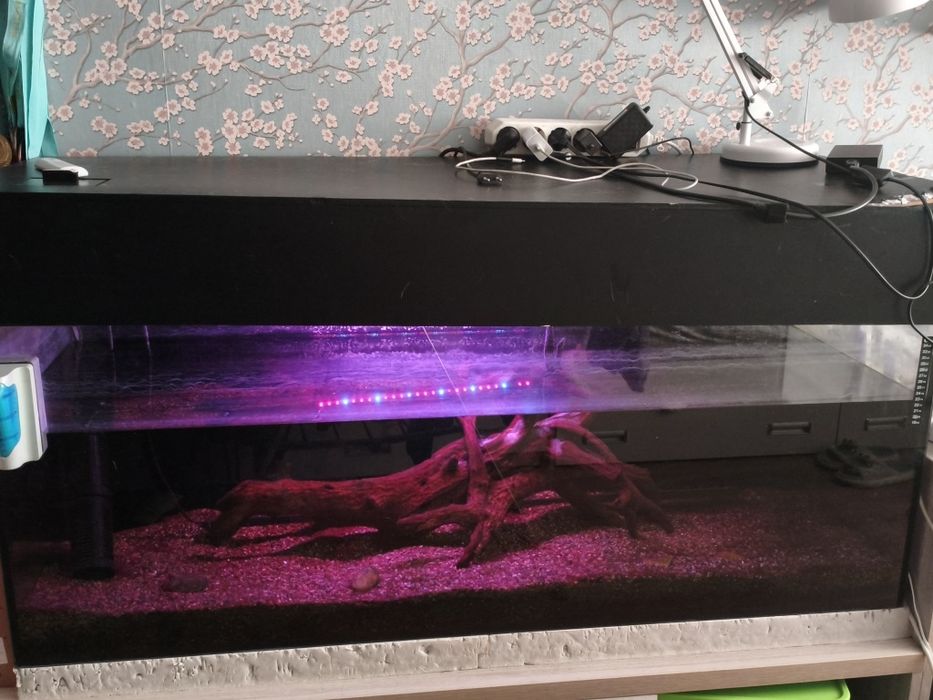 Продам Аквариум для рыбок