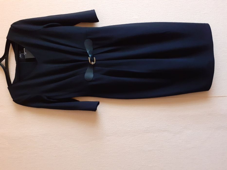 Чёрное платье