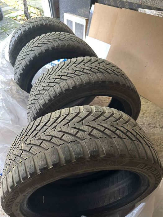 Зимни гуми 17/45/225