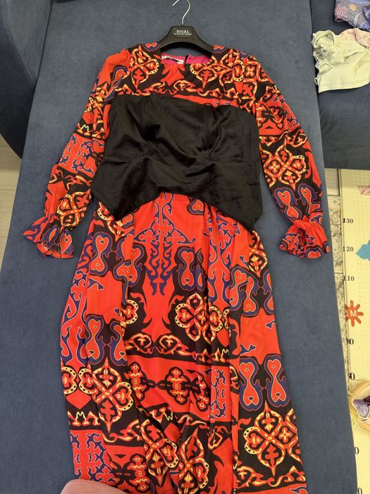 Платье с корсетом