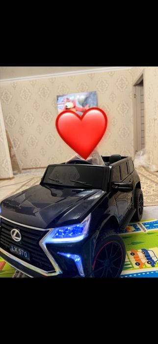 Автомобиль LX570