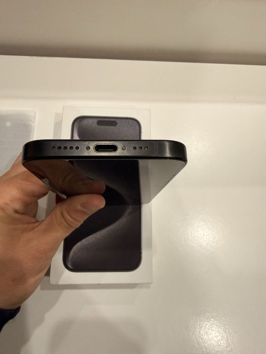Iphone 15 PRO 128GB Black Titanium в гаранция
