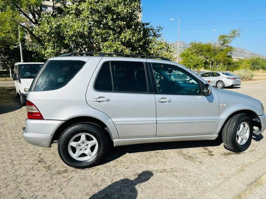Djip 4x4 Mercedes ml270