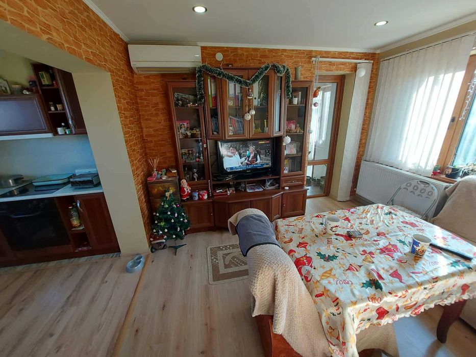 Къща, 100кв.м, кв. Въбел