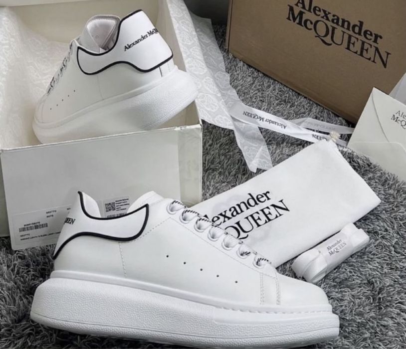 Adidasi Alexander MCQUEEN exposy custom albi negri