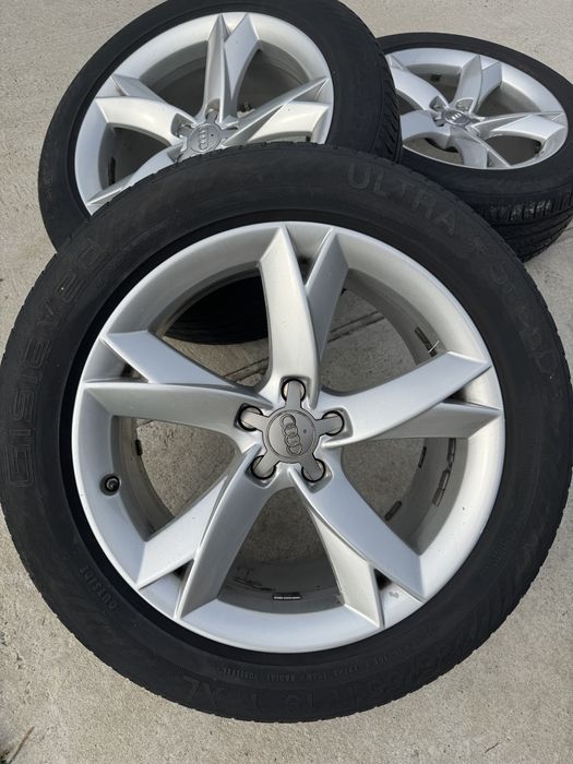 Roti / Jante R19 5x112 concave ET 32 8.5J Audi VW cauciucuri vara 235/55/19 DOT 0420