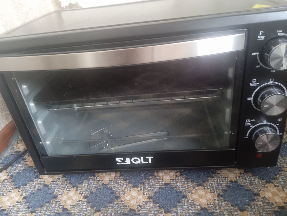 Духовка сотилади