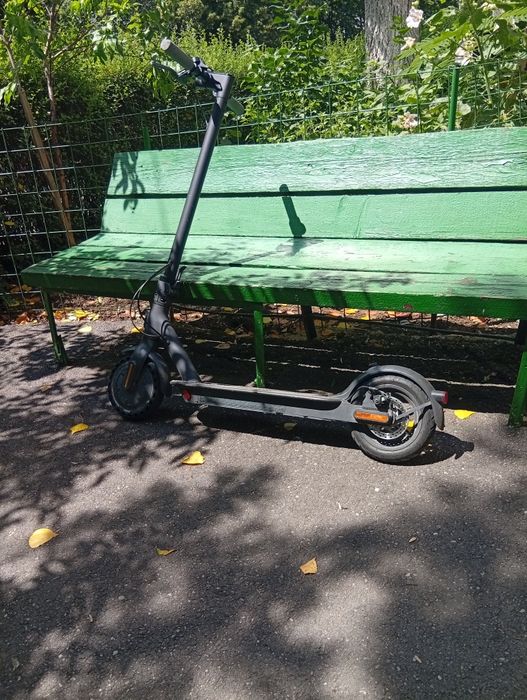 De vânzare trotineta electrica și bicicleta caraiman
