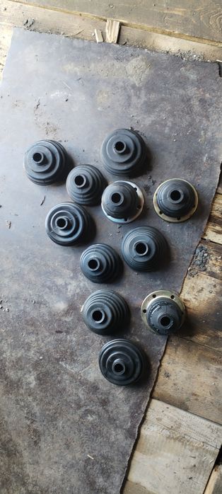 Продам пыльники гранат ауди 80