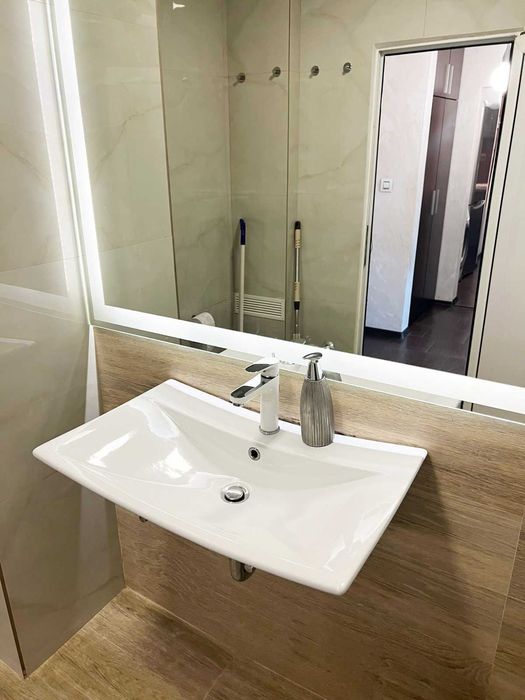 Дава се под наем Двустаен апартамент в София, Лозенец - 74 кв.м за 600 € - Снимка #7