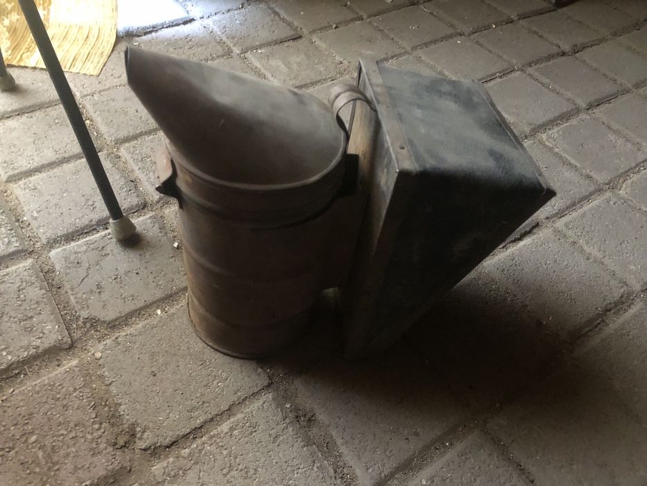 Дымарь пасечный от пчел