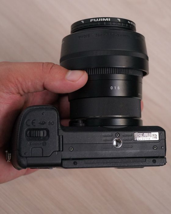 Sony a6400 sigma 30mm f/1.4.