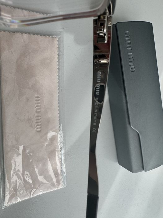 оправа Miu Miu