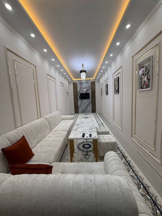 Срочно продаётся 3х комнатная люкс квартира Без глухой 3 этаж