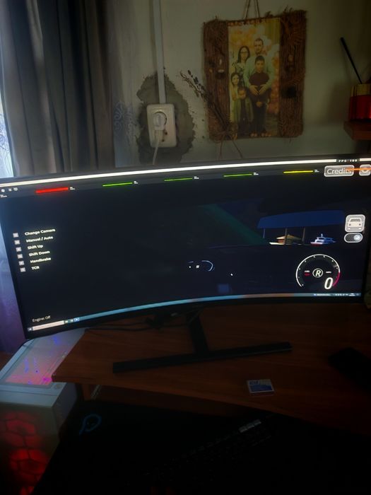 Vând monitor curbat Huawei gaming