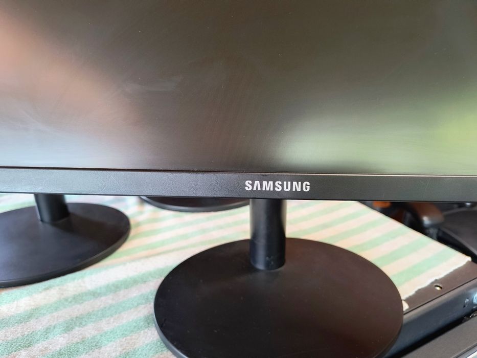 Монитор-Samsung Syncmaster S22b420bw 22" ,LED, LCD,1680 x 1050