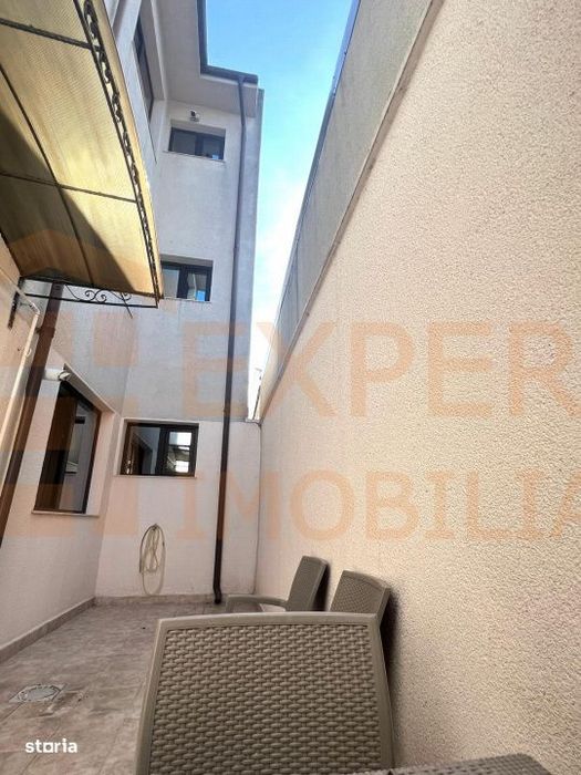 Vila impresionanta P+3, Bulevardul Mamaia, zona Tomis II