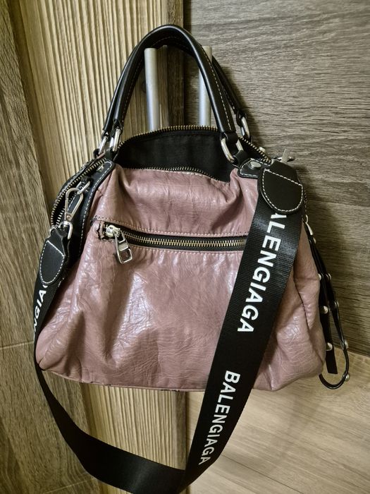 Продам сумку для дам!