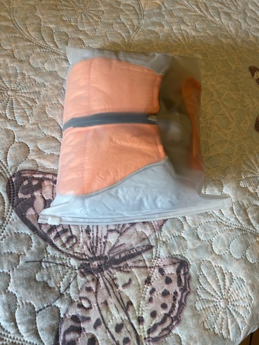 Много добра зимна дрешка за малко куче ,размер М