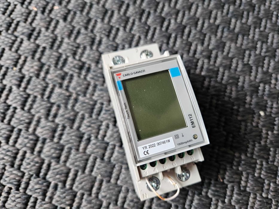 Smart Meter Carlo Gavazzi em112 - pentru invertoare sau wallbox
