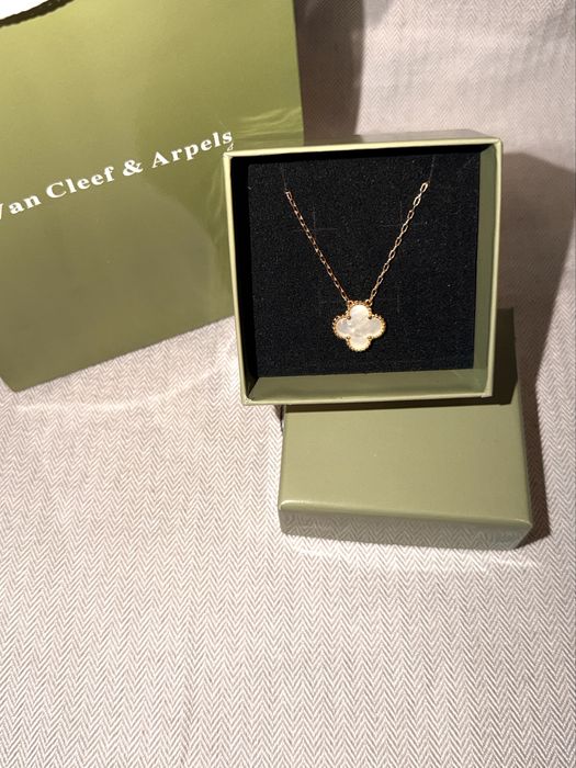 Van Cleef дамско колие