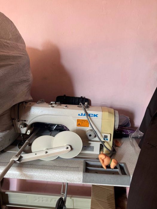 Швейная машинка Jack/ Тикув машинкаси б/у