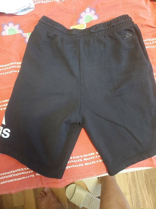 Pantaloni Adidas măsura