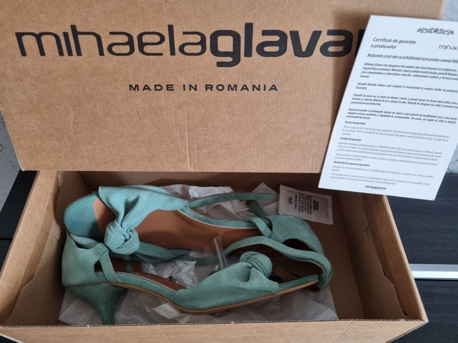 Sandale Mihaela Glavan. 41