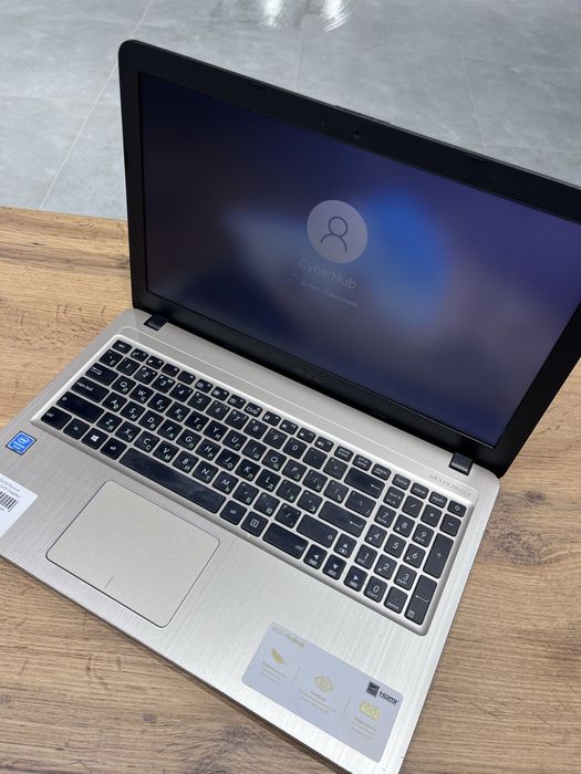 Ноутбук Asus X540M