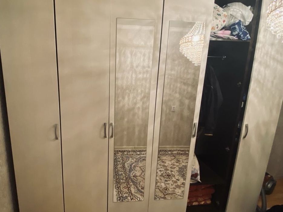 Продается шкаф для одежды