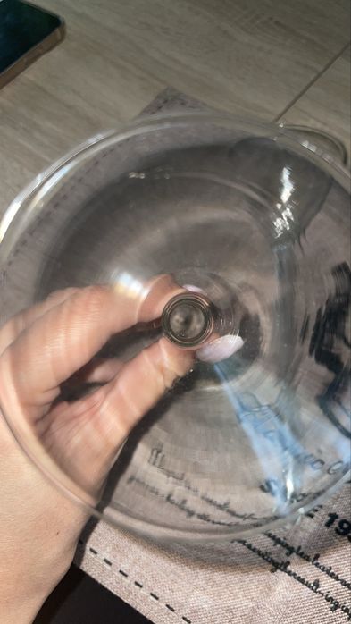 Стъклена фуния стерилизирана