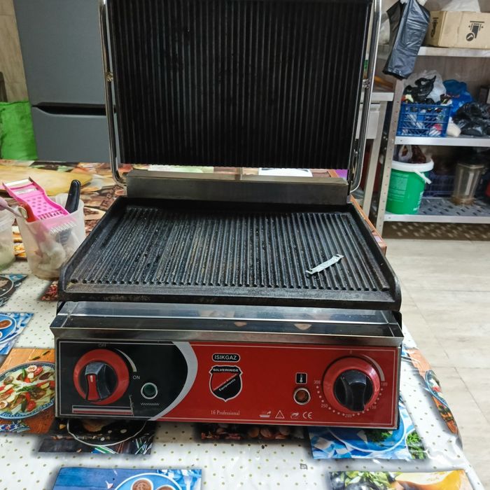 Тостер сотилади нархи келишилган нархда сотилади