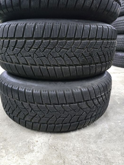 4 Броя 235/60/18 Dunlop 2x7,6mm 2x7mm
