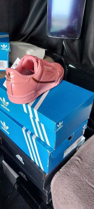 40 номер ADIDAS оригинали дамски маратонки