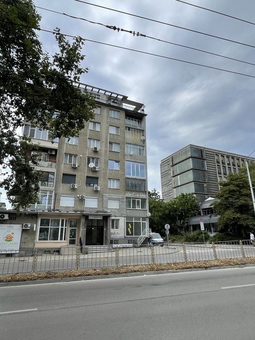 Продава се Гараж / Паркомясто в Варна, Морска градина - 18 кв.м за 3056 €/кв.м - Снимка #1