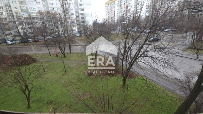 Дава се под наем Тристаен апартамент в София, Младост 3 - 67 кв.м за 797.64 € - Снимка #11