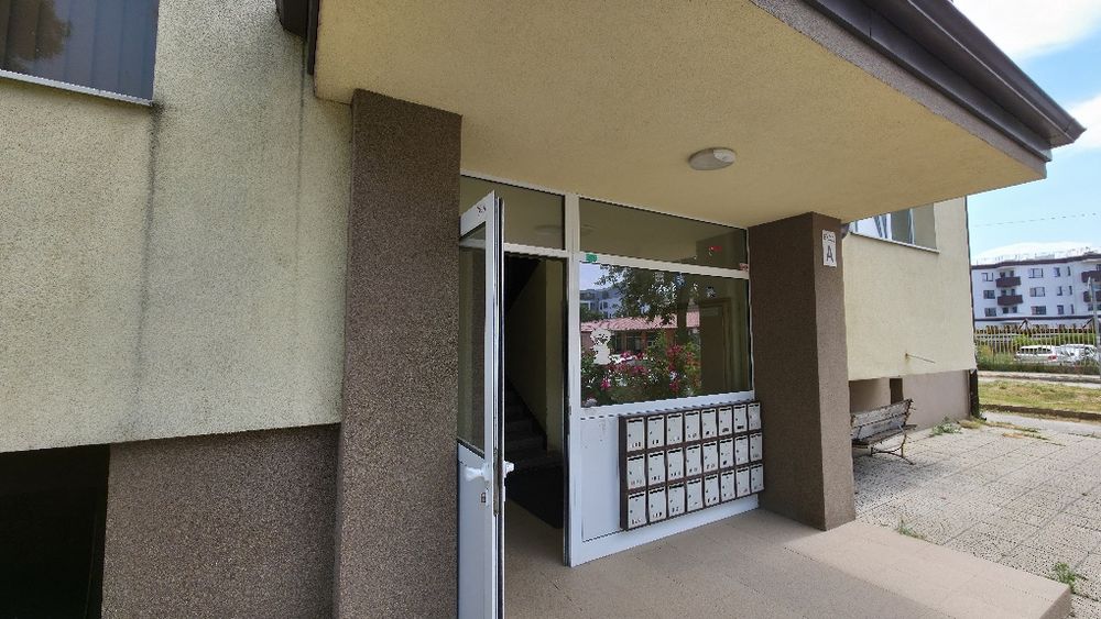 Дава се под наем Двустаен апартамент в Перник, Изток - 67 кв.м за 433.5 € - Снимка #7