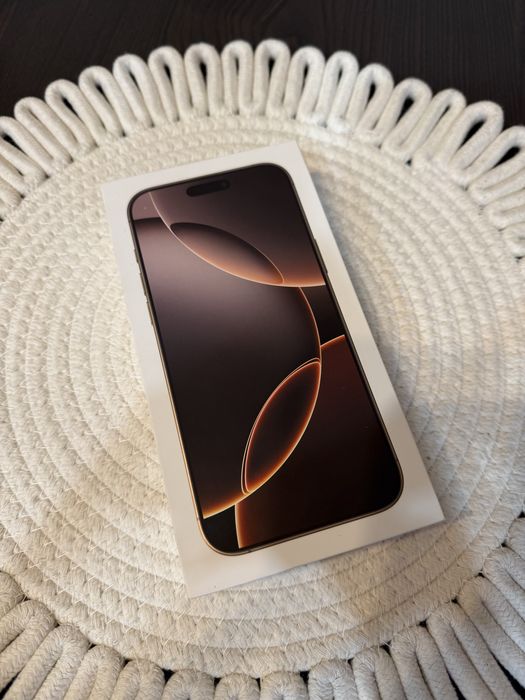 Iphone 16 pro max С гаранция