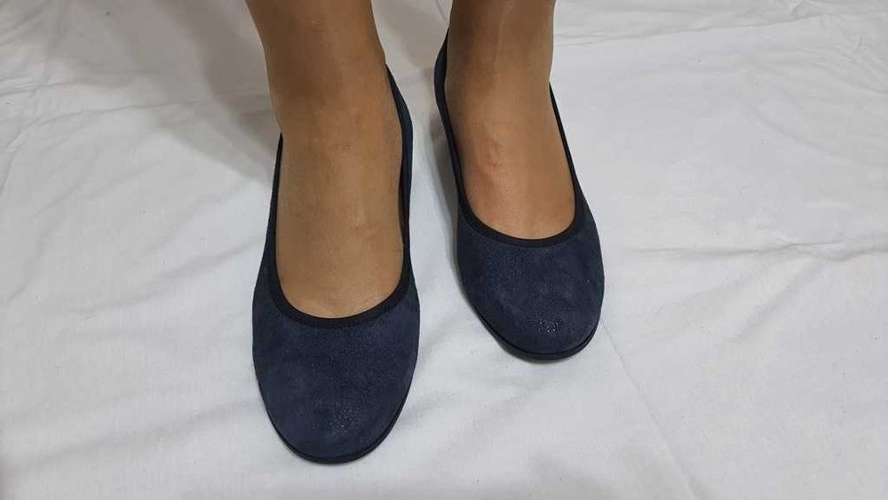 Pantofi eleganti full piele de la CAPRICE marimea 40