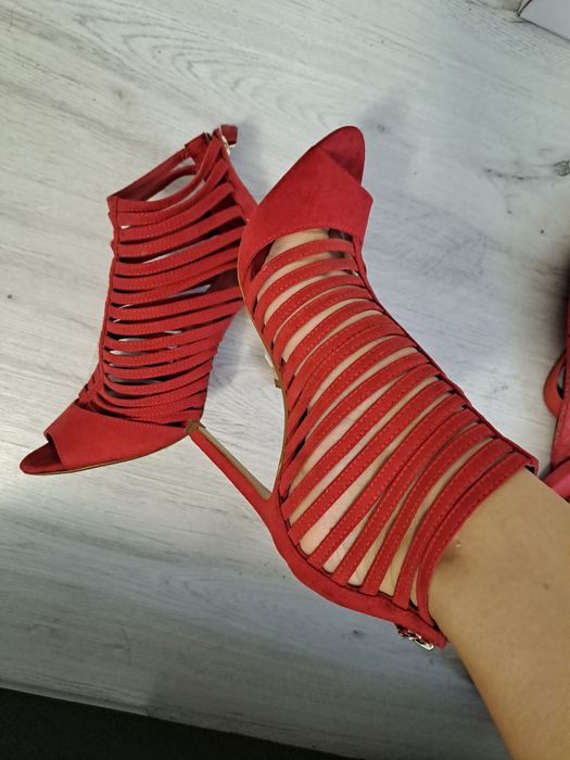 Sandale dama Zara