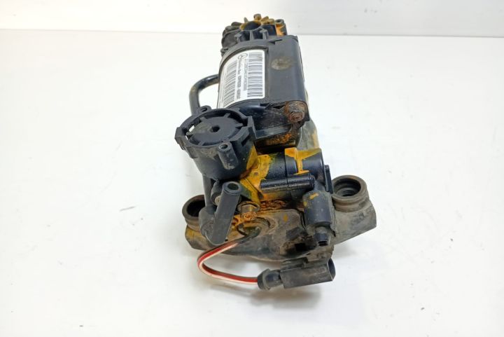 Compresor perne aer 211320030401 Mercedes-Benz CLS-Class C219 seria