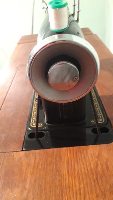 Шевна машина LUCZNIK , SINGER