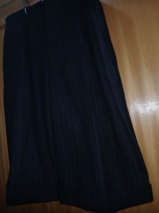 Дамски  панталон до коляно 60% вълна