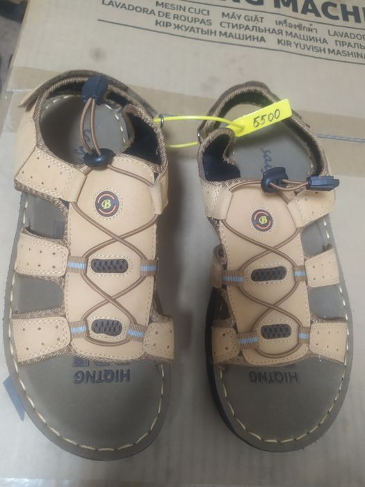 Летняя обувь мужская .