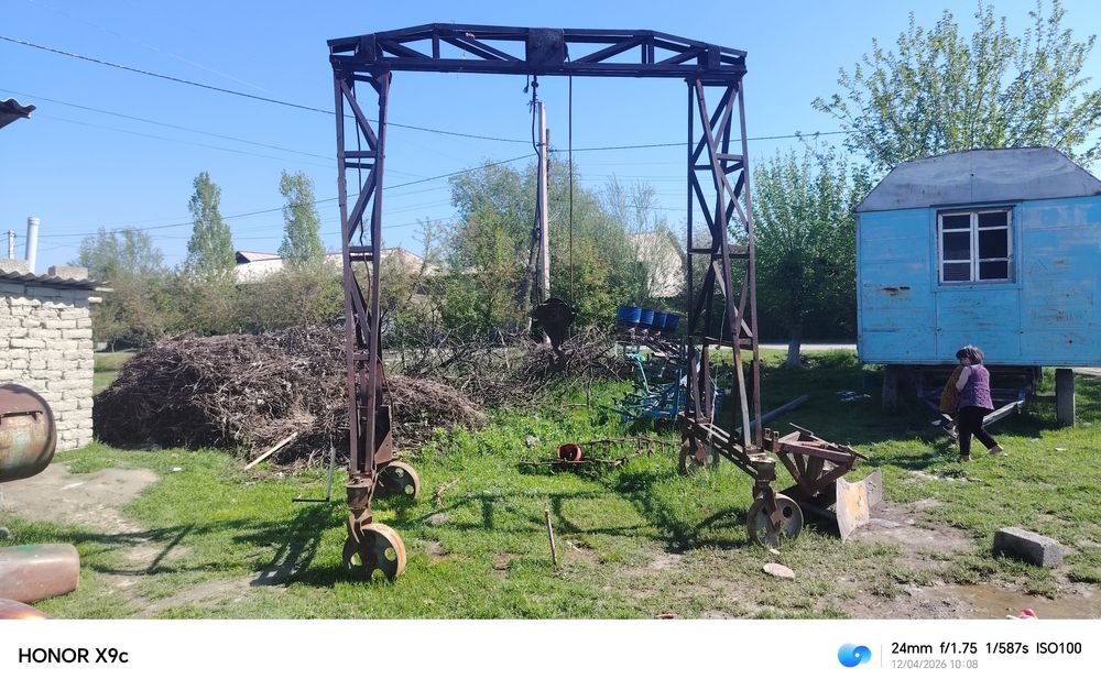 Yuk ko'taruvchi TAL sotiladi