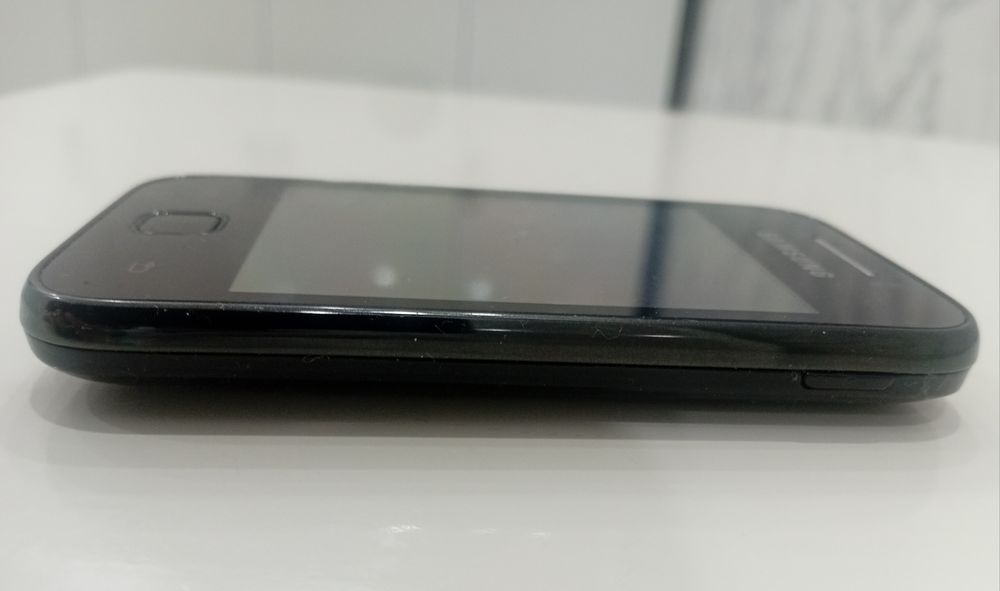 Samsung Galaxy GT-S5360