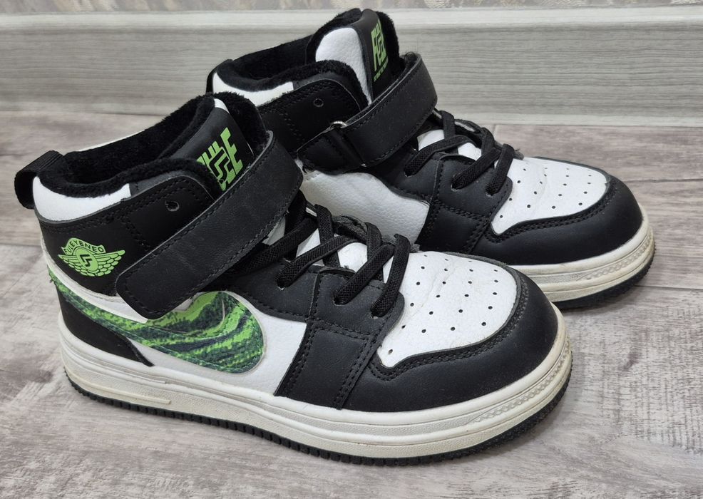 Ботинки на мальчика